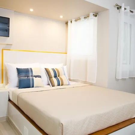 Praxitelis Luxury Apartments Athens Exterior photo