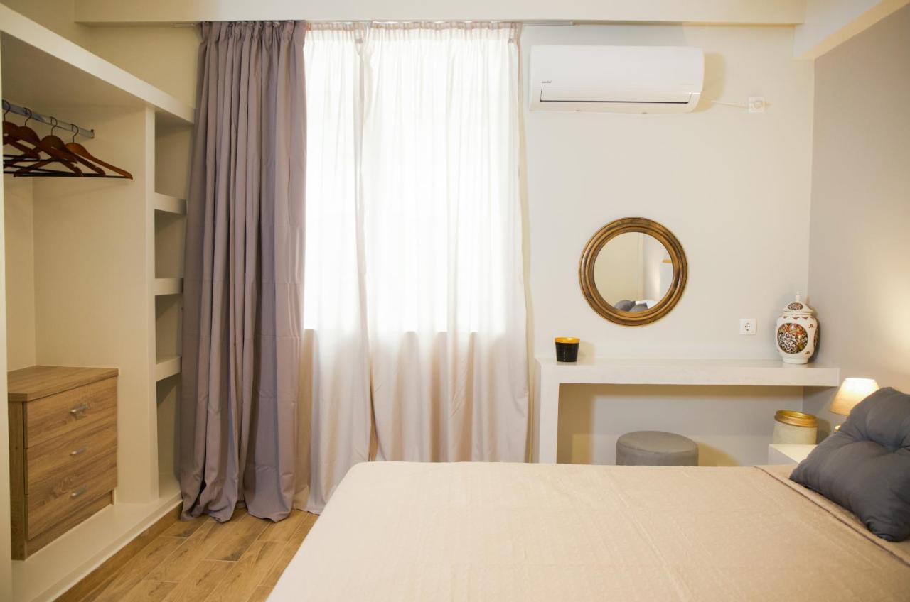 Praxitelis Luxury Apartment *