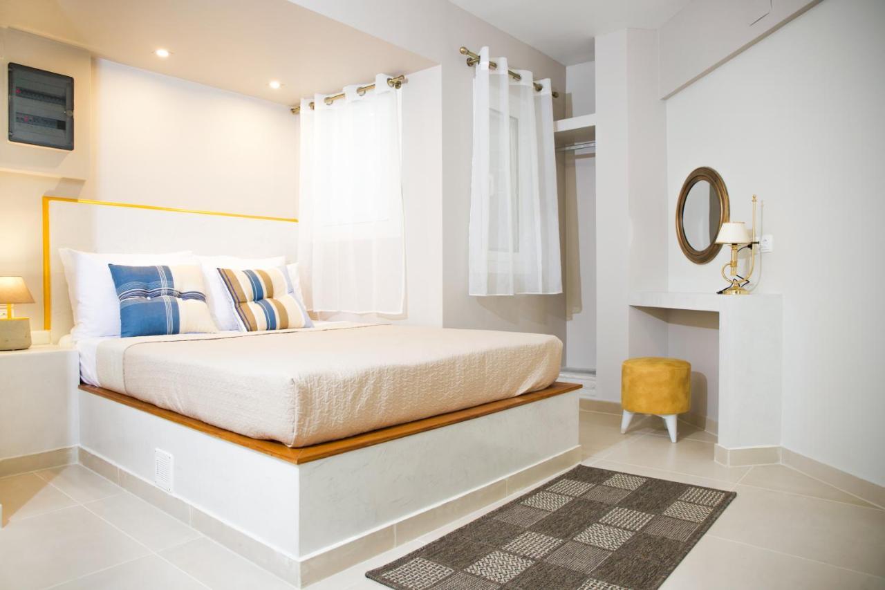 Praxitelis Luxury Apartment